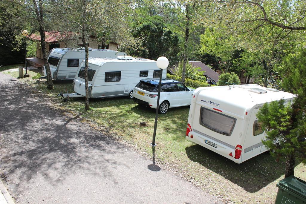 Aldea Guntin Camping Caniza Hotel La Caniza Cameră foto