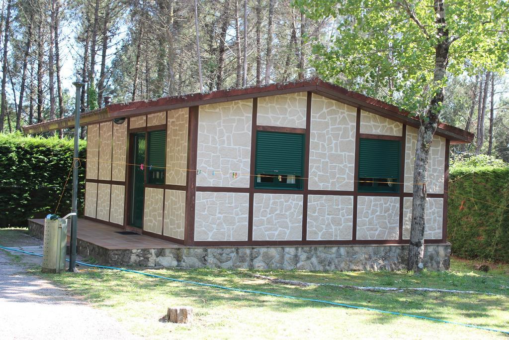 Aldea Guntin Camping Caniza Hotel La Caniza Cameră foto